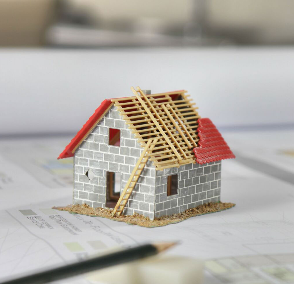 Modellhaus mit Darstellung der Hausanschlussleitungen