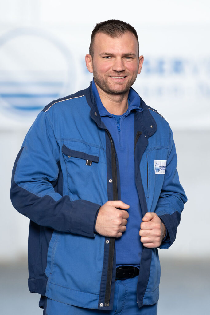 Visar Ademi